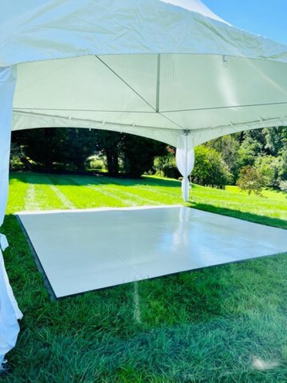 21' x 21' Dance Floor WHITE